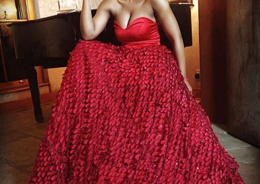 Lady In Red: South African Actress Nomzamo Mbatha At The Most Glamorous Women of 2016 Awards